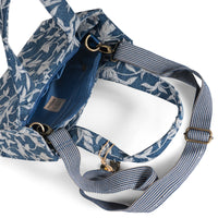 Book Tote klein Blue Denim Blumenstick weiß – 5