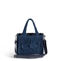 Tote Bag klein gehäkelt Handarbeit Blumenmuster navy – 1