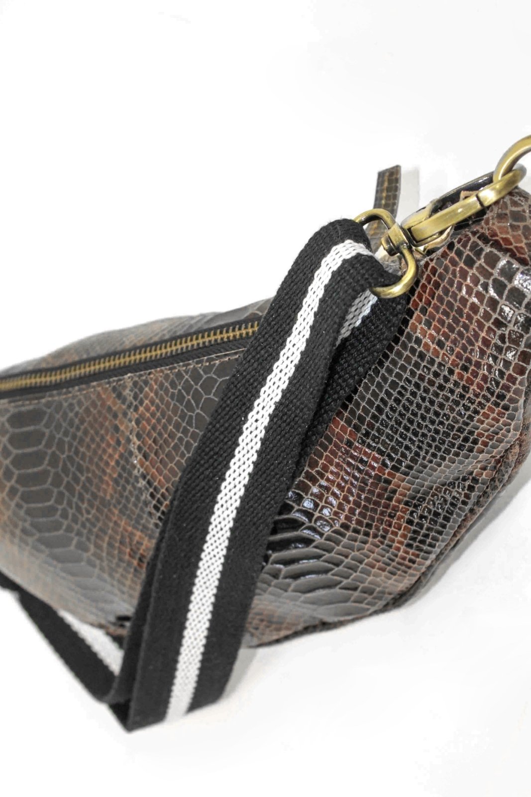 Charlie M" black snake - ANOKHI