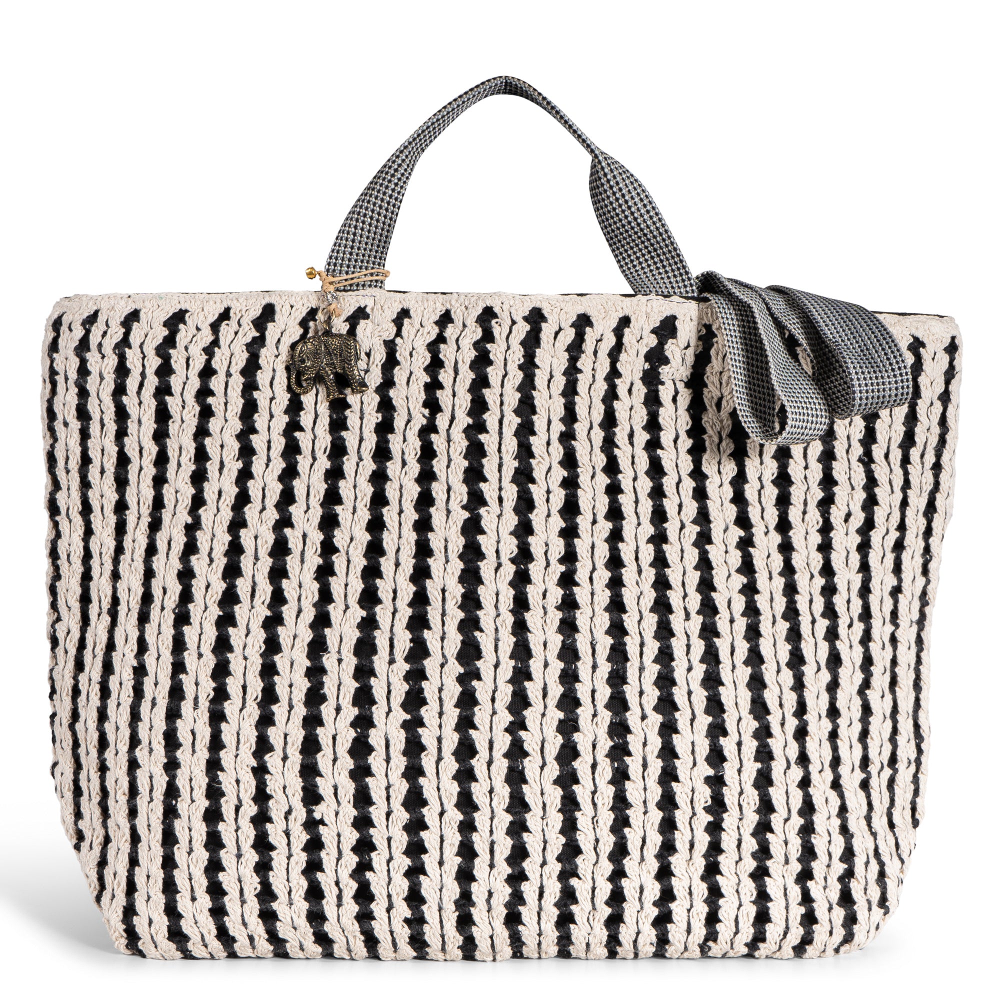 Großer Shopper gehäkelt Handarbeit off white schwarz