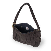 Schultertasche Mischa Large Bouclé braun
