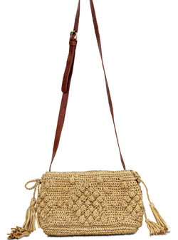 Basttasche aus feinem Raffia