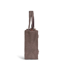 Tote Bag mittlere Größe gehäkelt Handarbeit Blumenmuster braun – 4