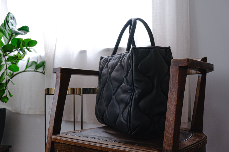 BOOK TOTE LARGE