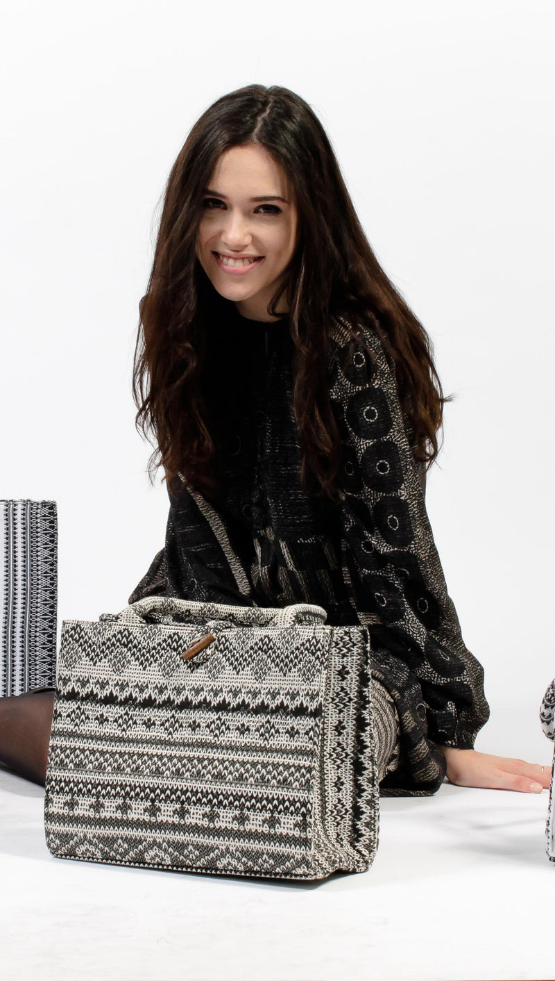 BOOK TOTE SMALL , BAG , SHOPPER , ANOKHI